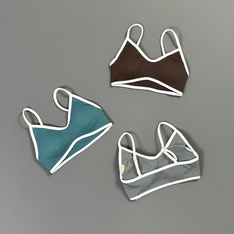 Women Contrastline Yoga Bra V  - Aquatic Sports Bra ulasan dan harga